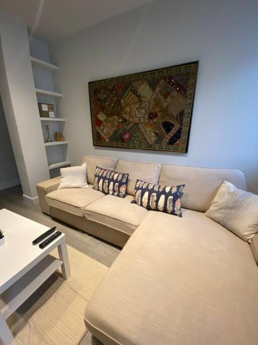 Centrico Y Moderno Apartamento En Bilbao Luaran gambar