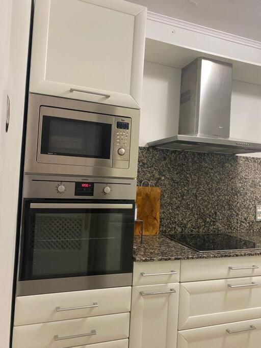 Centrico Y Moderno Apartamento En Bilbao Luaran gambar